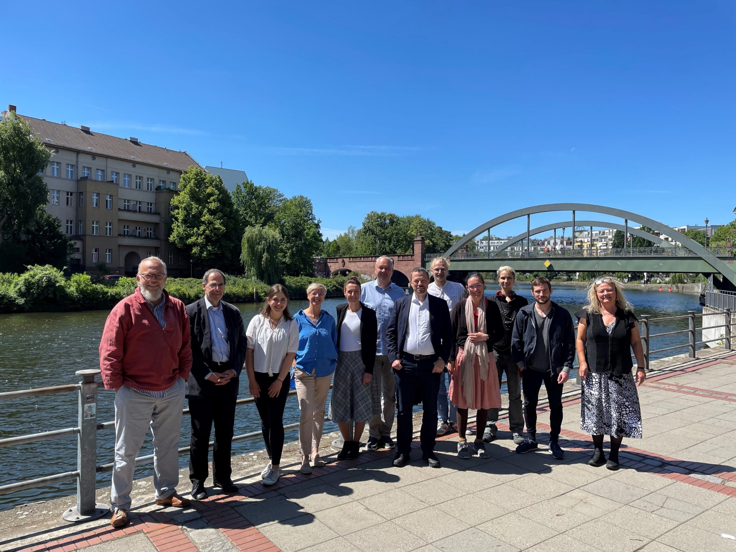 gesamtprojektmeeting-in-berlin-ki-home